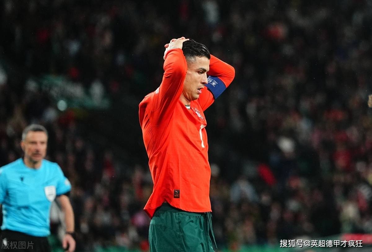 中班户外花样传球