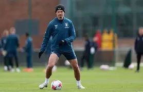 从阿斯顿维拉国际比赛日手感冰凉到转折点切尔西远射贴柱,斯图加特回应争议备战意大利杯的简单介绍 从阿斯顿维拉国际比赛日手感冰凉到转折点切尔西远射贴柱,斯图加特回应争议备战意大利杯的简单介绍